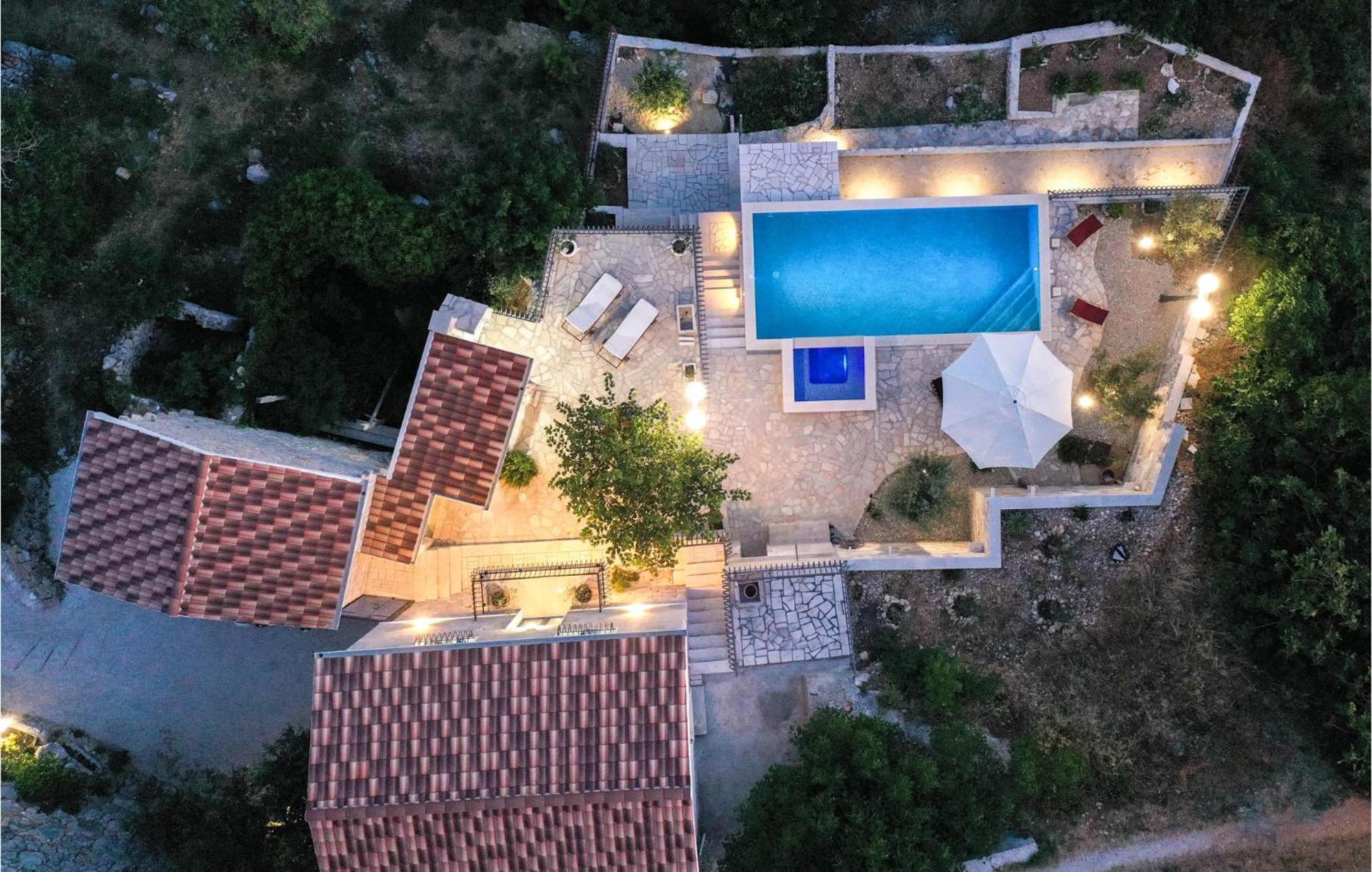 Amazing Home In Celina With House Sea View Exterior photo
